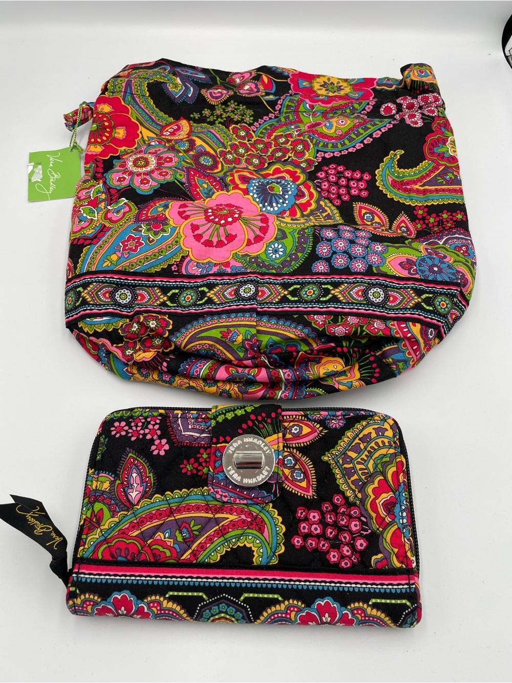 Vera Bradley Beautiful Ditty Bag And Turnlock Wallet